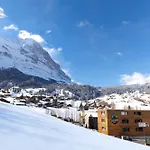 Eiger Chic