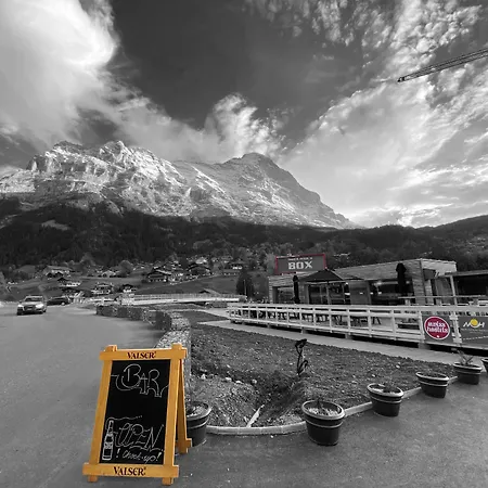 Eiger Chic فندق جريندلوالد