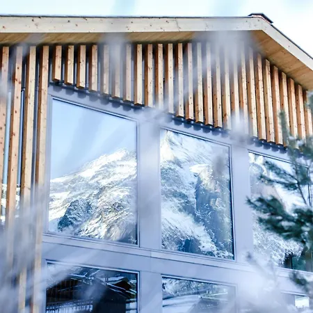 Eiger Chic فندق جريندلوالد