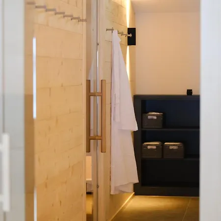 ホテル Eiger Chic *